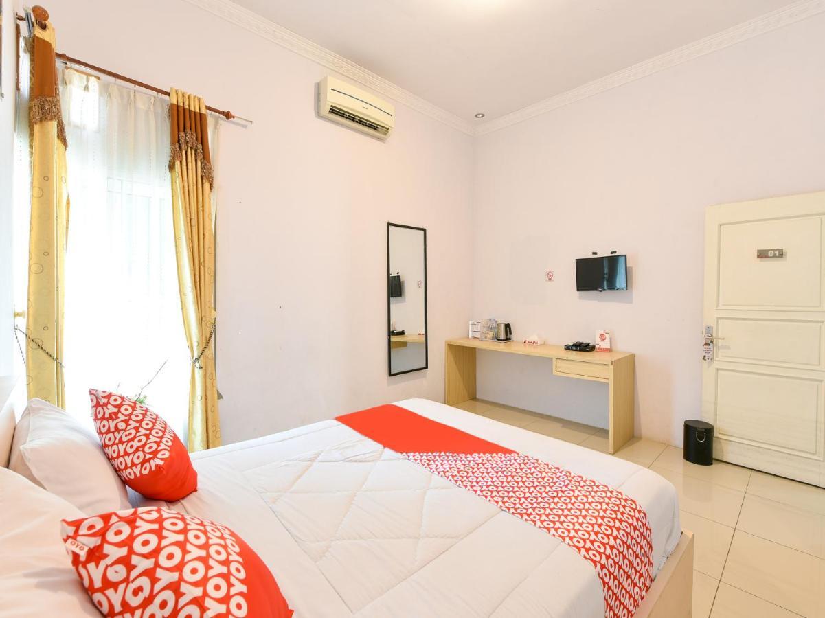 OYO 1074 Homestay Rumah Puti Painan Bagian luar foto